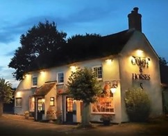 The Coach and Horses still currently in operation, 2022, is about 10 miles from Reading on the Bath Road to London. 